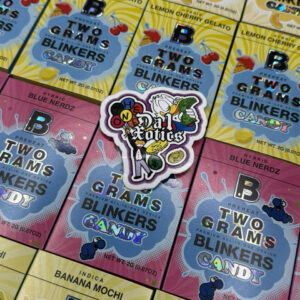 two grams blinkers candy